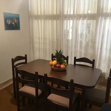Irena Apartman