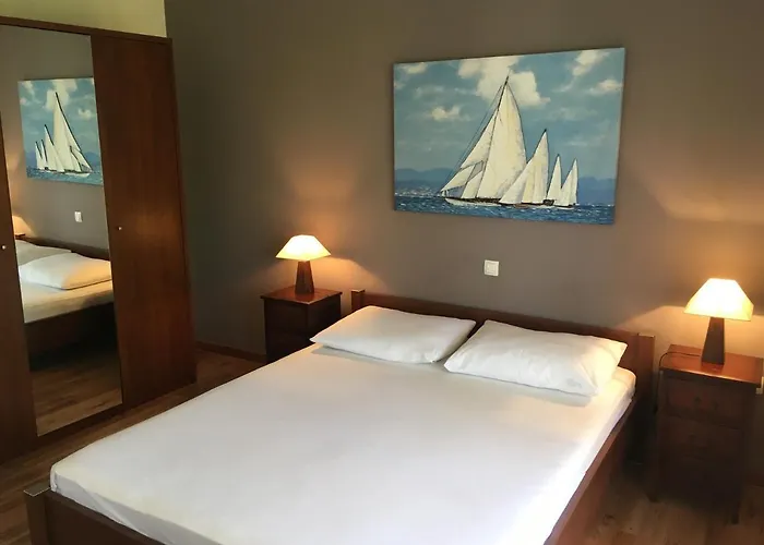Irena Apartment *